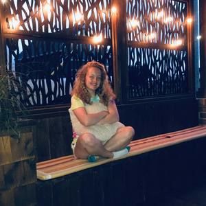 Meet your Posher, Anna-rose